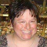 Lori Hills's Instagram, Twitter & Facebook