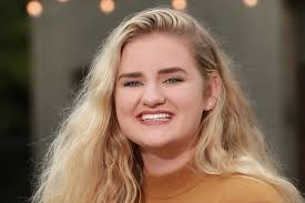 UIS Hometown News Archived: 2019