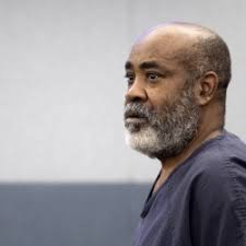 Rap at auction: Biggie's crown and Tupac Shakur letters