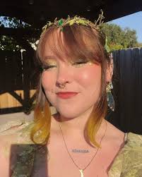 Mommy Manon 🫡 I saw @eclipvze_art's DTIYS and was obsessed so I had to  participate! I made my mask a little differently but I love how it came out  • • • #