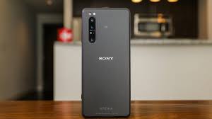 Sony says the xperia pro is a professional solution rather than phone it expects to sell in an electronics shop close to you. Sony Xperia Pro Review A Versatile 5g Phone That S Not For You Cnet