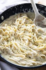 Best Homemade Alfredo Sauce The Salty Marshmallow Recipe Home Made Alfredo Sauce Alfredo Pasta Recipes Easy Pasta Recipes Alfredo