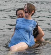 Braless erect nipples through shirt - Justimg.com