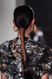 Proenza Schouler Spring 2020 Ready To Wear Fashion Show In 2020 Slick Hairstyles Runway Hair Editorial Hair