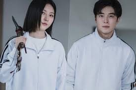 He began his career as a child actor, having played young versions of the leading characters in several popular korean dramas, and best known for his lead role in beautiful world (2019). Bricpnrkaxjs M