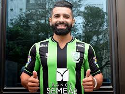Primatips.com is 18+ only and promotes responsible gambling America Mg Nao Renova O Contrato Do Atacante Guilherme Lance