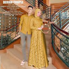 Love in green d yuni rico foto prewedding photoshoot at kebun. Derian Couple Baju Couple Baju Pasangan Couple Dress Gamis Gamis Modern Baju Muslim Baju Koko Kemeja Koko Dress Wanita Set Couple