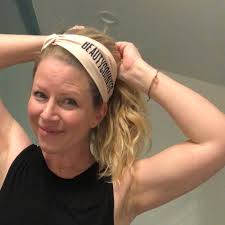 In 5 Minutes or Less with Laura LaRocque