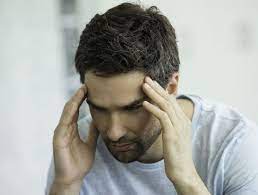 J'ai mal au cerveau quand j'entend dire à la radio qu'on consomme trop ! Mal De Tete Ou Migraine Comment Les Reconnaitre Et Les Soigner Doctissimo