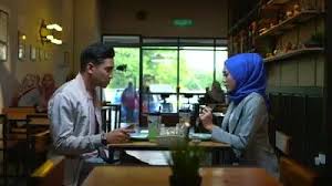 Orang tak hendak, aku pun tak ingin, itulah pelengkap bagi pembayang pantun dua kerat di atas. Pinggan Tak Retak Nasi Tak Dingin Drama Tv3 Malaysia