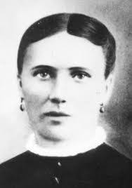 Ann Nicol's Instagram, Twitter & Facebook