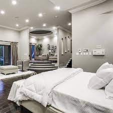 Pin By Natalie Galante On Home Luxurious Bedrooms Dream Master Bedroom House Rooms
