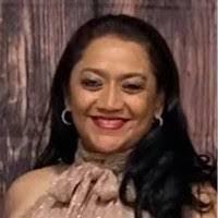 Alicia Reyes's Instagram, Twitter & Facebook