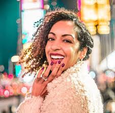 Ashley Renn's Instagram, Twitter & Facebook