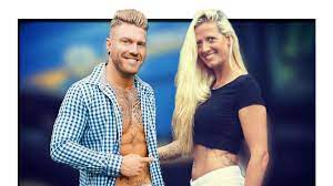 Die bauern entscheiden sich aus eingesendeten bewerbungen für zwei frauen bzw. Bauer Sucht Frau Rtl Is Everything Fake Former Candidate Unpacks Over Till Adam