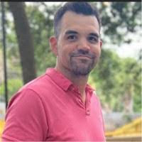 Ryan Presnell's Instagram, Twitter & Facebook