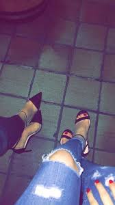 Image Decouverte Par Quelqu Un Decouvrez Et Enregistrez Vos Images Et Videos Sur We Heart It Girl Photos Stylish Girl Pic Snapchat Girls