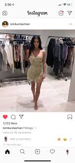 Kim kardashian just posted an instagram video of herself doing squats at the gym. Kim Kardashian Instagram Kuwtk