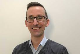 Surrey population of European Specialists in Veterinary Ophthalmology  increases by one