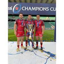 Il commence le rugby à cinq ans dans le club local du sc mazamet, et il reste jusqu'à ses 15 ans. Thomas Ramos Facebook