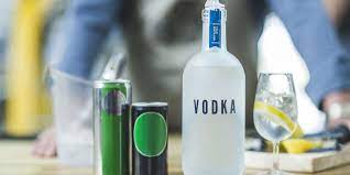 Best way to serve the vodka in new york just the way it is. 11 Things You Should Know Before You Drink Vodka Ever Again Gin Vs Vodka Vodka Vodka Brands