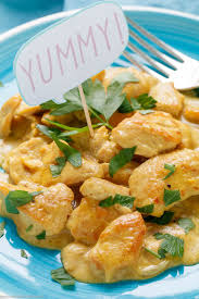 Hahnchengeschnetzeltes Mit Curry Sahne Sosse Rezept Hahnchengeschnetzeltes Rezepte Und Kochen Und Backen Rezepte