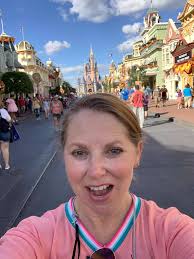 Will early entry accommodate capture your moment reservations?