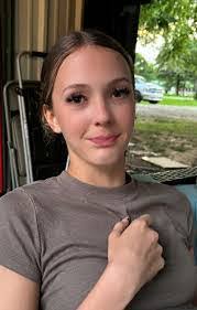 Elisha Rector's Instagram, Twitter & Facebook