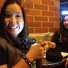 Shae Gamble's Instagram, Twitter & Facebook