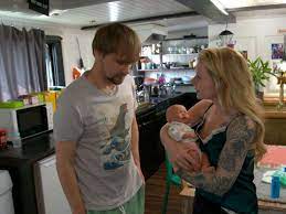 "Berlin – Tag & Nacht"-Vorschau: Wird Schmidti Vater von Zwillingen? - TV  SPIELFILM