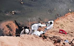 .bagi membantu siasatan kes pencemaran bau di loji rawatan kumbahan indah water konsortium (iwk) dipercayai terbabit dengan pencemaran bau seakan pelarut di sungai selangor, semalam. Pencemaran Toksik Sungai Rupa Rupanya Johor Ada 28 Sungai Tercemar