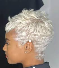 YOLANDA BOLDEN (gueenb63)