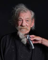 FINAL DAY TO ENTER — LENSCULTURE PORTRAIT AWARDS CLOSING TONIGHT AT  MIDNIGHT Free Entry Option Enter here: lensculture.com/awards Today's  Editor's Pick: Series Feature, "The Haircut" by Frederic Aranda  @fredericaranda Due to an