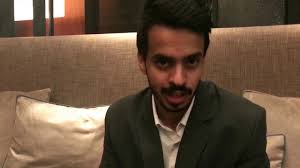 شاهد شاب سعودي يكشف تجربته من أروقة جامعة أمريكية إلى عامل في مطعم بالسعودية صحيفة المرصد
