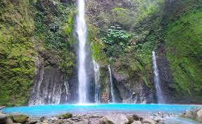 Hasil gambar untuk gambargambar nyatu air terjun keindahaan gunung salak