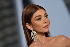 Sarah Hyland Shares Her Own Story of Sexual Assault: I Thought No One  Would Believe Me | Glamour