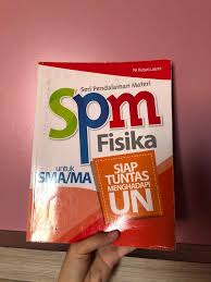 Kumpulan buku paket bse sd kelas 5 kurikulum ktsp 2006 lengkap buku paket bse untuk sdmi kelas 5 ini adalah buku yang bisa didapatkan secara gratis dan mudah. Buku Spm Fisika Beserta Kunci Jawaban Buku Alat Tulis Buku Di Carousell