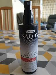They teamed up to produce sensational curly hair — at an affordable price! Kruidvat Salon Hair Collection Styling Gelspray Gellac Control 150 Ml Inci Beauty