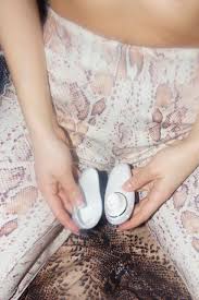 Womanizer Liberty er helt trygg å ta med seg inn i kollektivet