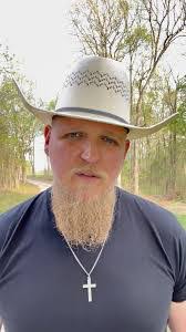 Gayle Huff's Instagram, Twitter & Facebook