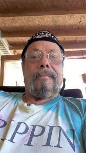 Travis Sampson's Instagram, Twitter & Facebook