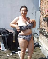 Geile Oma Immense Mounds - ZB Porn