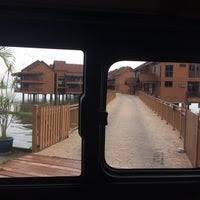 Geriau matyti vietą kampung air (water chalet) bukit merah, atkreipkite dėmesį į netoliese esančias gatves: Kampung Air Water Chalet Centro Turistico