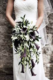 27 Stunning Cascading Bouquets For Every Type Of Wedding Lily Bouquet Wedding Wedding Bridal Bouquet Fall