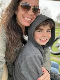 Hitting the GREENS FORE St. Patrick's Day with my boys☘️