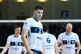 Mądre słowa bartosza kurka po. Nie Tylko Bartosz Kurek Szesc Powodow By Przyjsc Na Mecz Onico Warszawa Pge Skra Belchatow Sportowy24 Pl