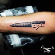 Tattoo Knife Is A Perfect Suggestion For Everyone But Especially For Chef Tattoo Https Lomejordelaweb Es Cooking Tattoo Culinary Tattoos Chef Tattoo