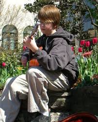 How To Discipline Nine Ten And Eleven Year Olds Discipline Kids Parenting Tweens 10 Year Old Boy