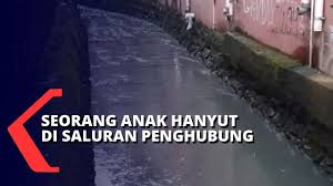 Mimpi anak hanyut terbawa air. Terbawa Arus Di Saluran Penghubung Seorang Anak Ditemukan Meninggal Dunia Youtube