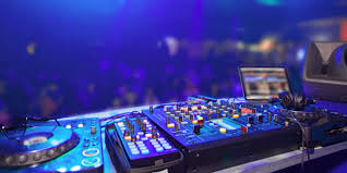 There is a plenty of very useful online tutorials (on youtube, for example), that can help you with your daw of choice. How To Make Electronic Music For A Living